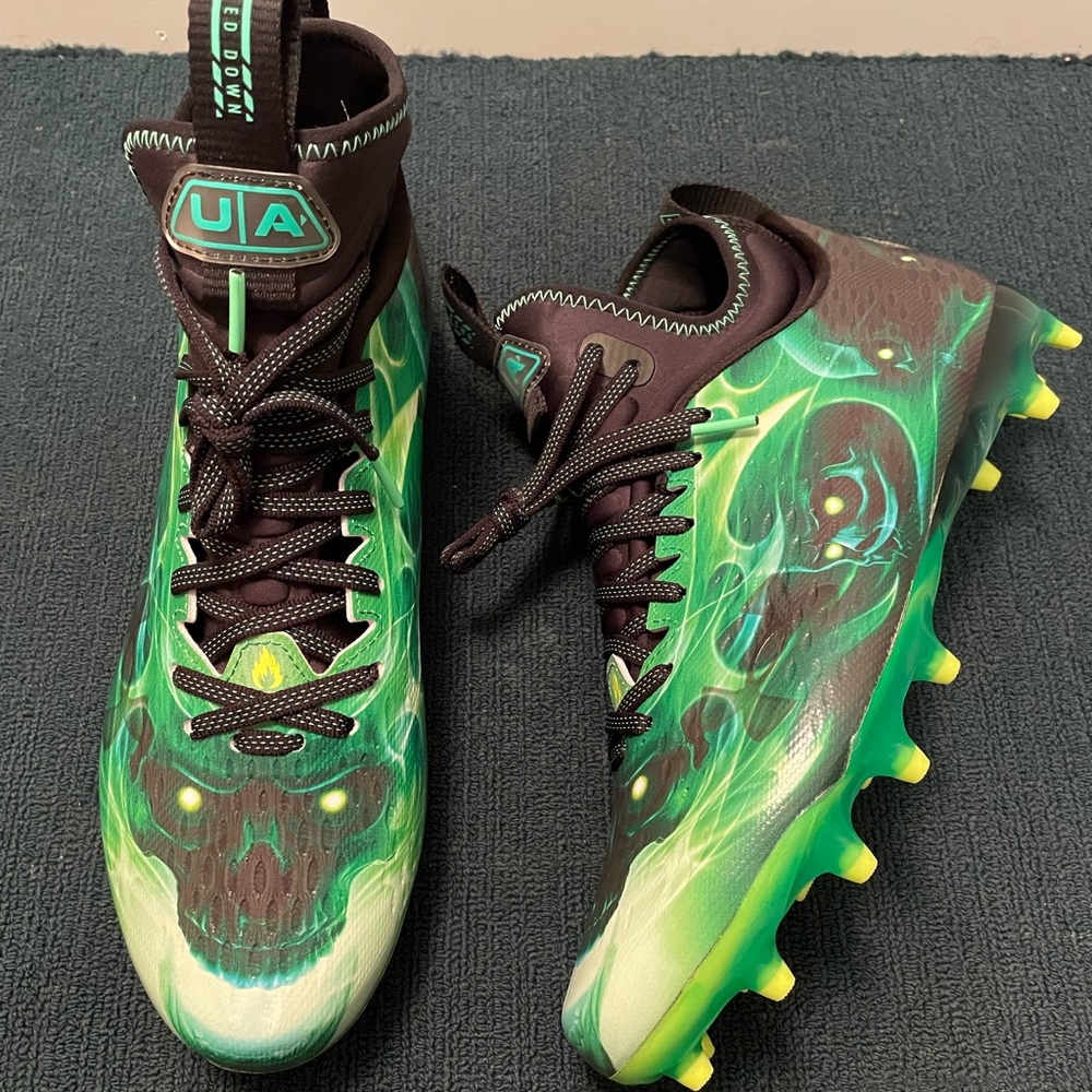 Under Armour Spotlight Lux MC LE “Green Slime” Football Cleats Size 9.5